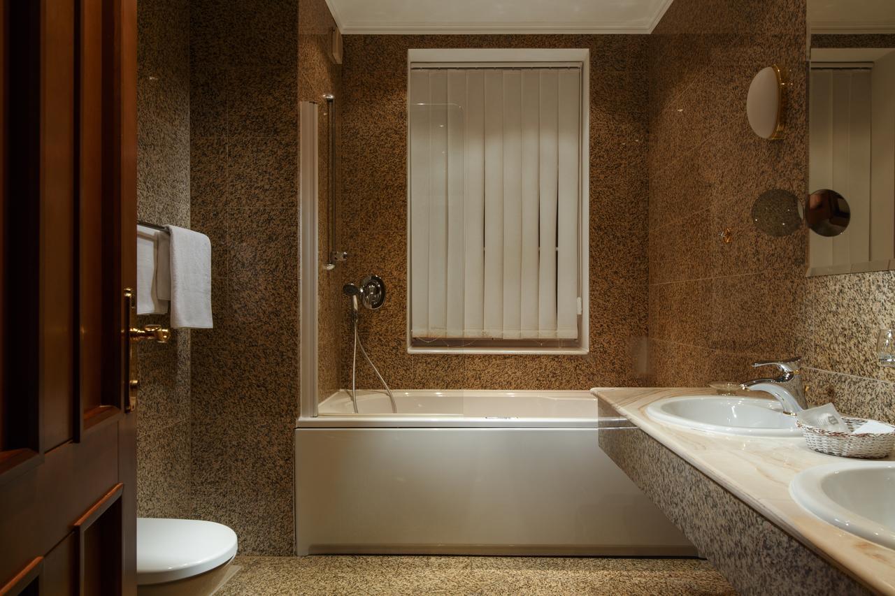 Lazensky Hotel Moskevsky Dvur Карлові Вари Екстер'єр фото