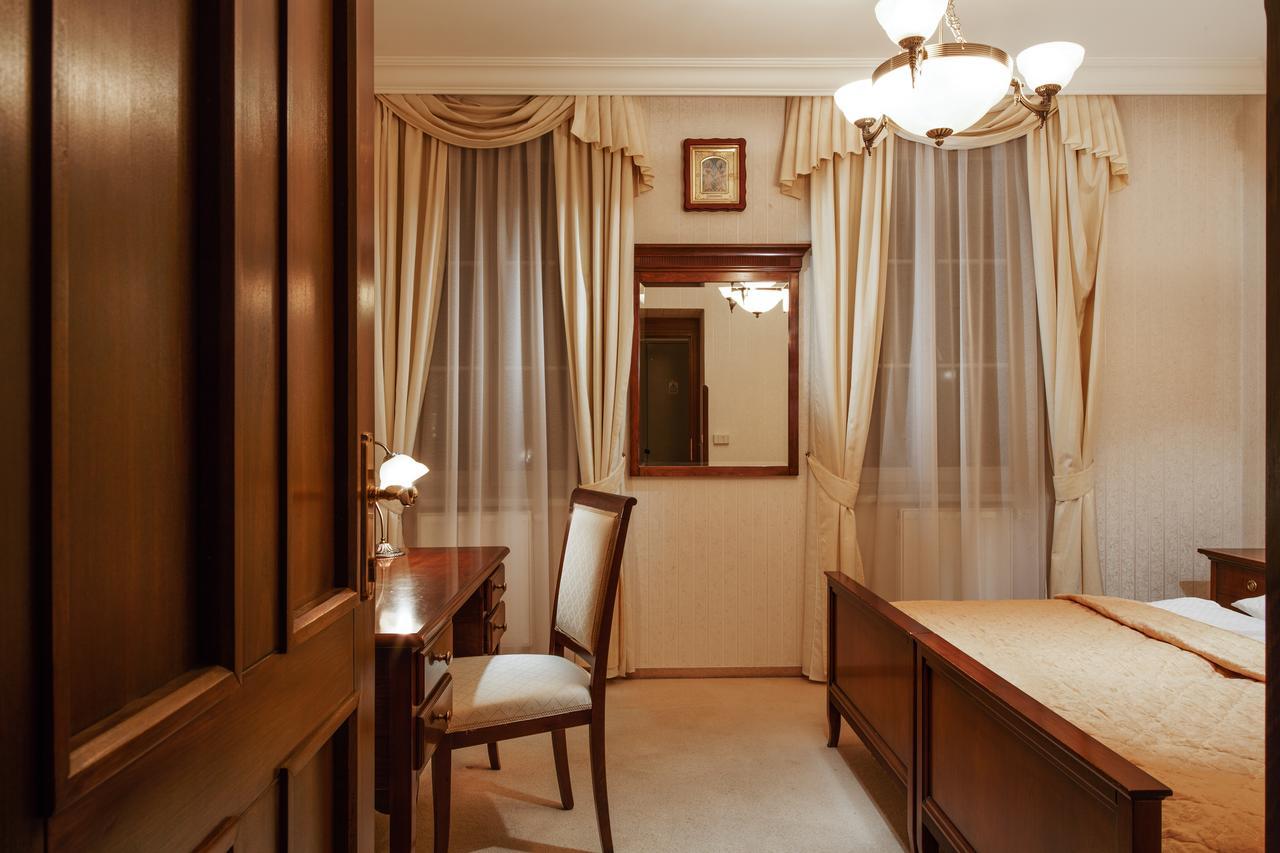 Lazensky Hotel Moskevsky Dvur Карлові Вари Екстер'єр фото