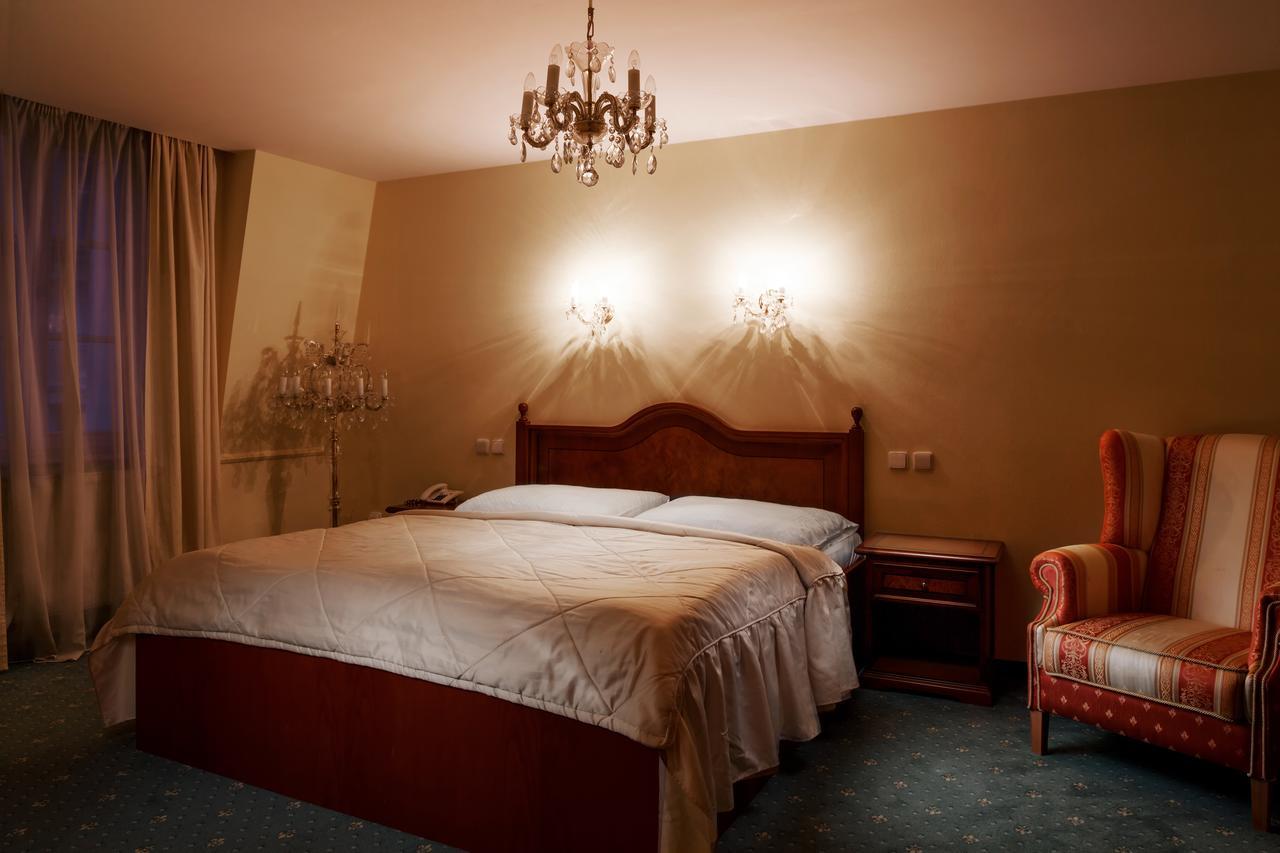Lazensky Hotel Moskevsky Dvur Карлові Вари Екстер'єр фото